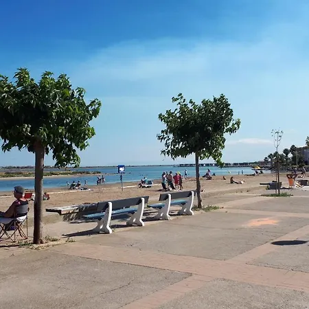 Avec Jardinet A 30 M De La Plage, Au Calme. 아파트 그륏상